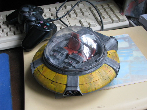 Flying Saucer parked on my desk